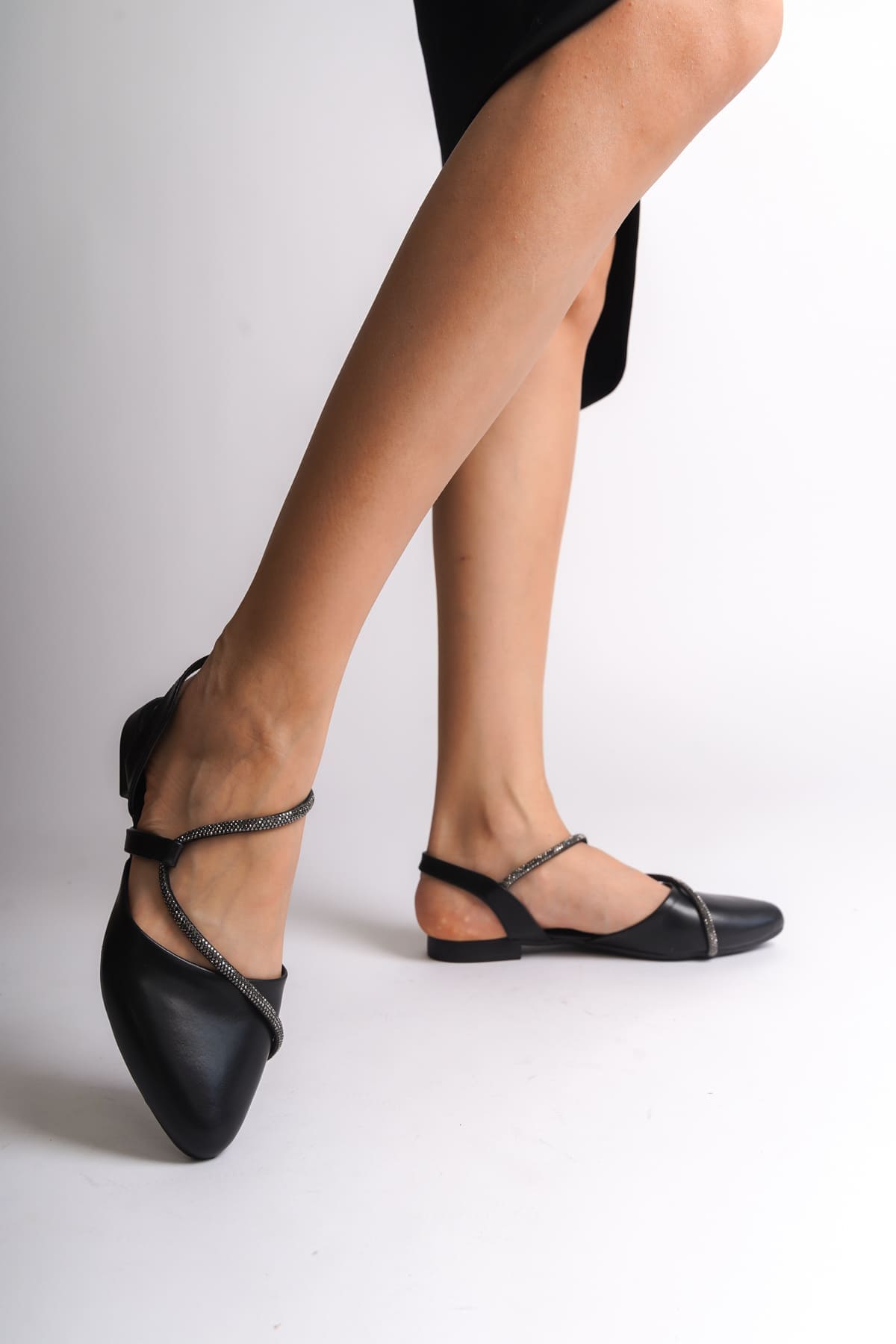 HANNAH Rubber Orthopedic Comfortable Base Stone Detailed Women Babet Shoes CST - Black