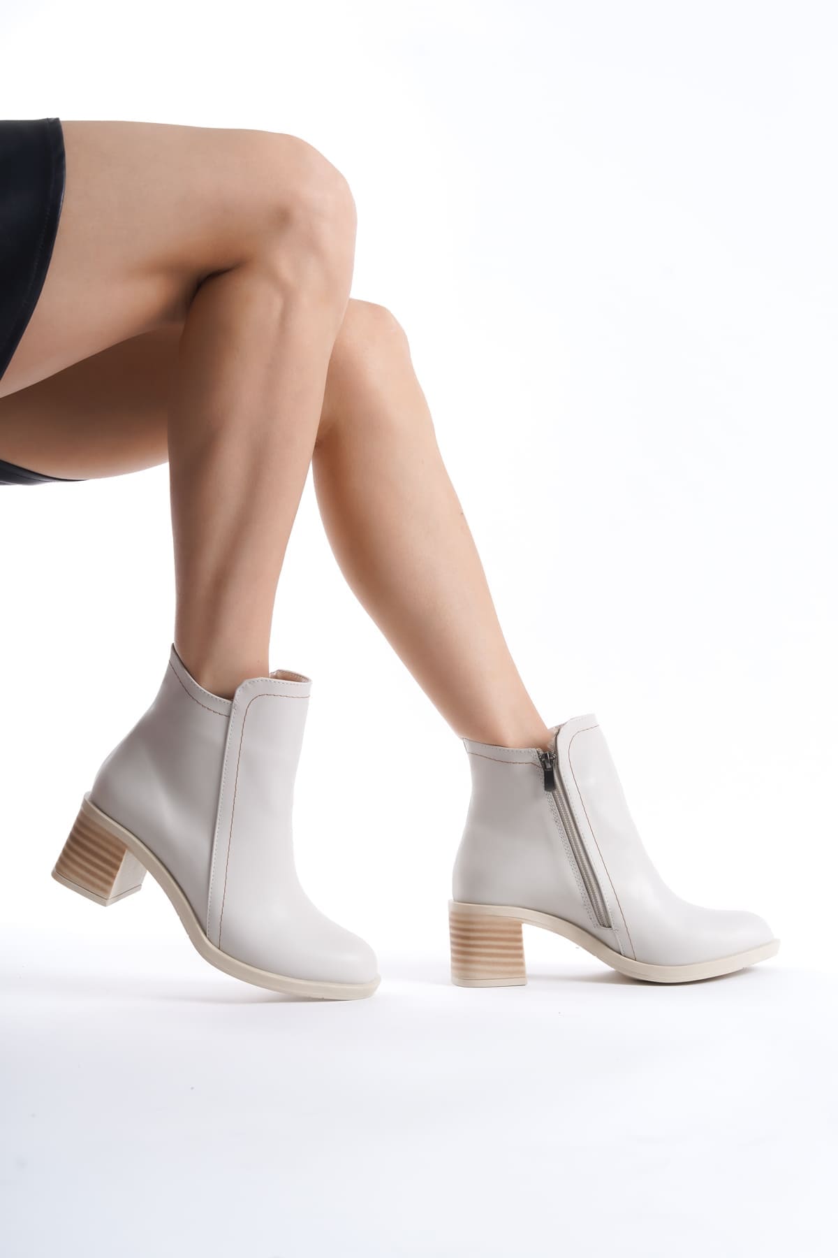 LARISSA Fermuarlı Ortopedik Taban Topuklu Kadın Bot  CKT - Krem - 38 Resim 3