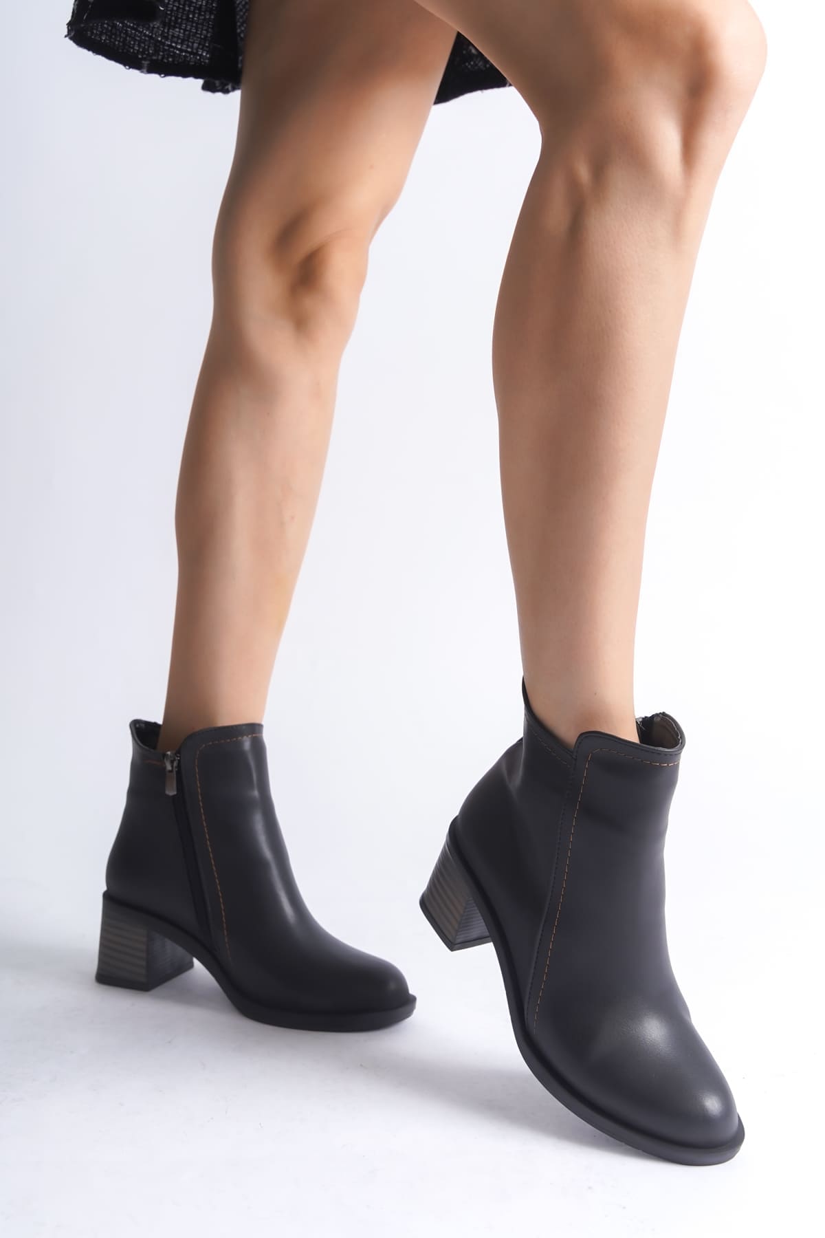 LARISSA Fermuarlı Ortopedik Taban Topuklu Kadın Bot  CST - Siyah - 36 Resim 3