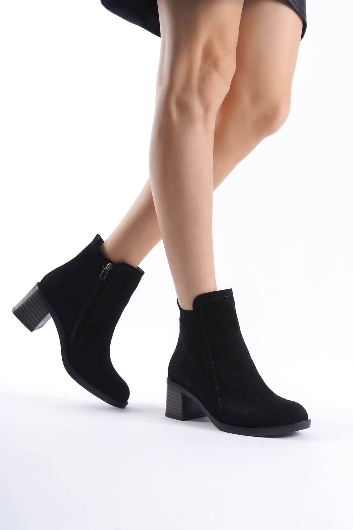 LARISSA Fermuarlı Ortopedik Taban Topuklu Süet Kadın Bot  SST - Siyah - 39 Resim 2