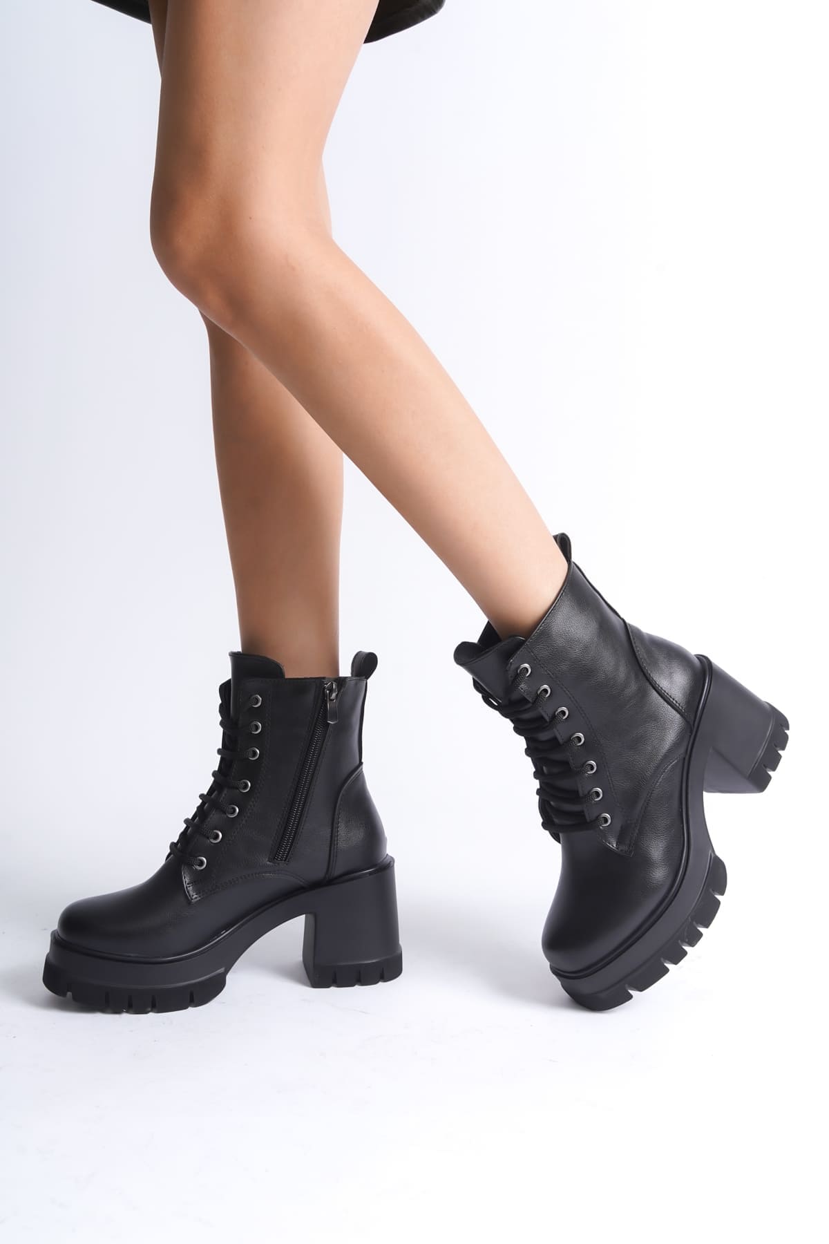 LAUREN Bağcıklı Fermuarlı Ortopedik Taban Topuklu Kadın Bot CST - Siyah - 39 Resim 2