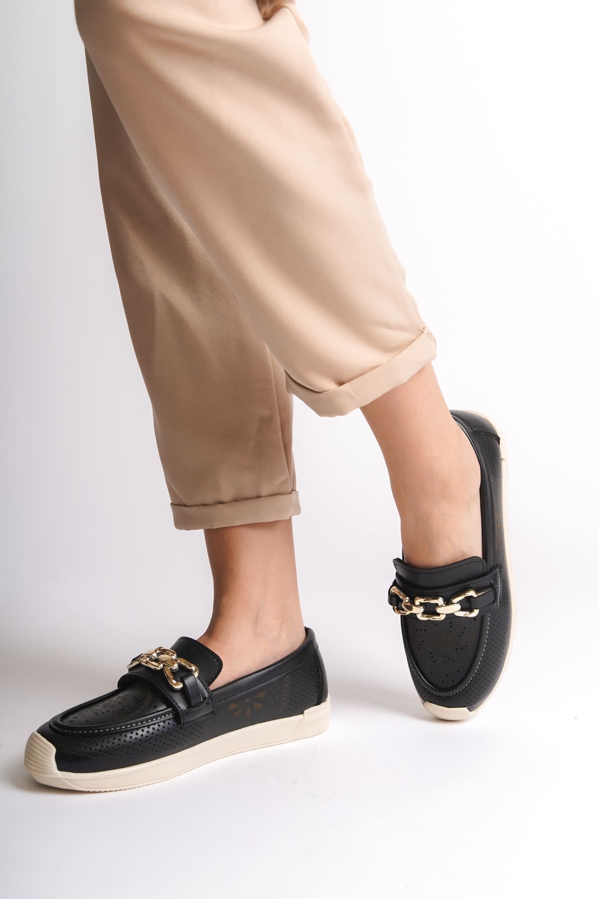 LAYLA Bağcıksız Ortopedik Rahat Taban Çiçek Desenli Kadın Babet Ayakkabı CKT - Siyah - 38 Resim 2