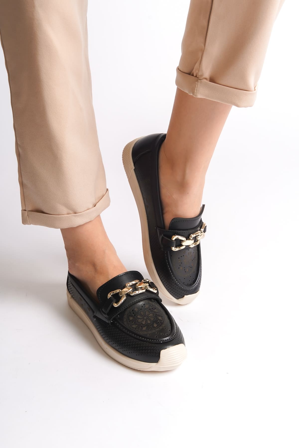 LAYLA Bağcıksız Ortopedik Rahat Taban Çiçek Desenli Kadın Babet Ayakkabı  CKT - Siyah - 38