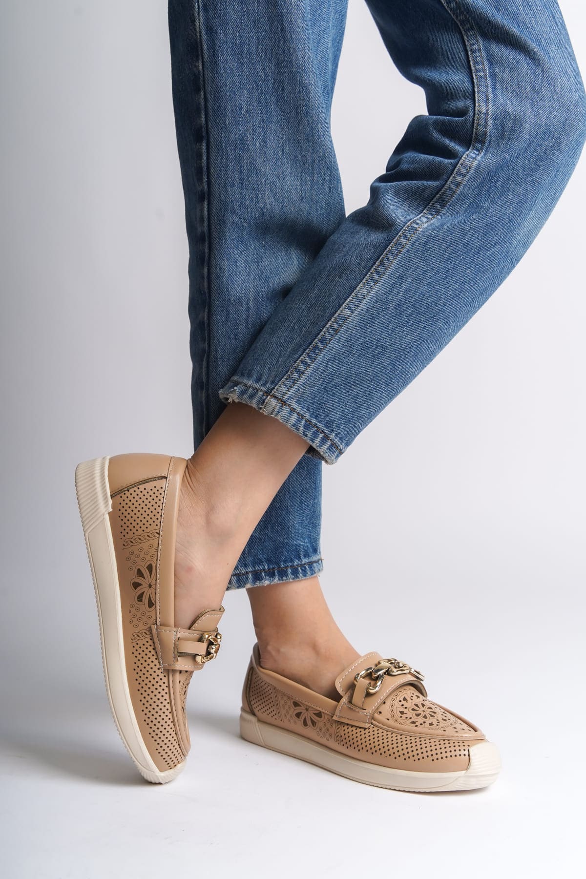 LAYLA Bağcıksız Ortopedik Rahat Taban Çiçek Desenli Kadın Babet Ayakkabı CKT - Ten - 40 Resim 2