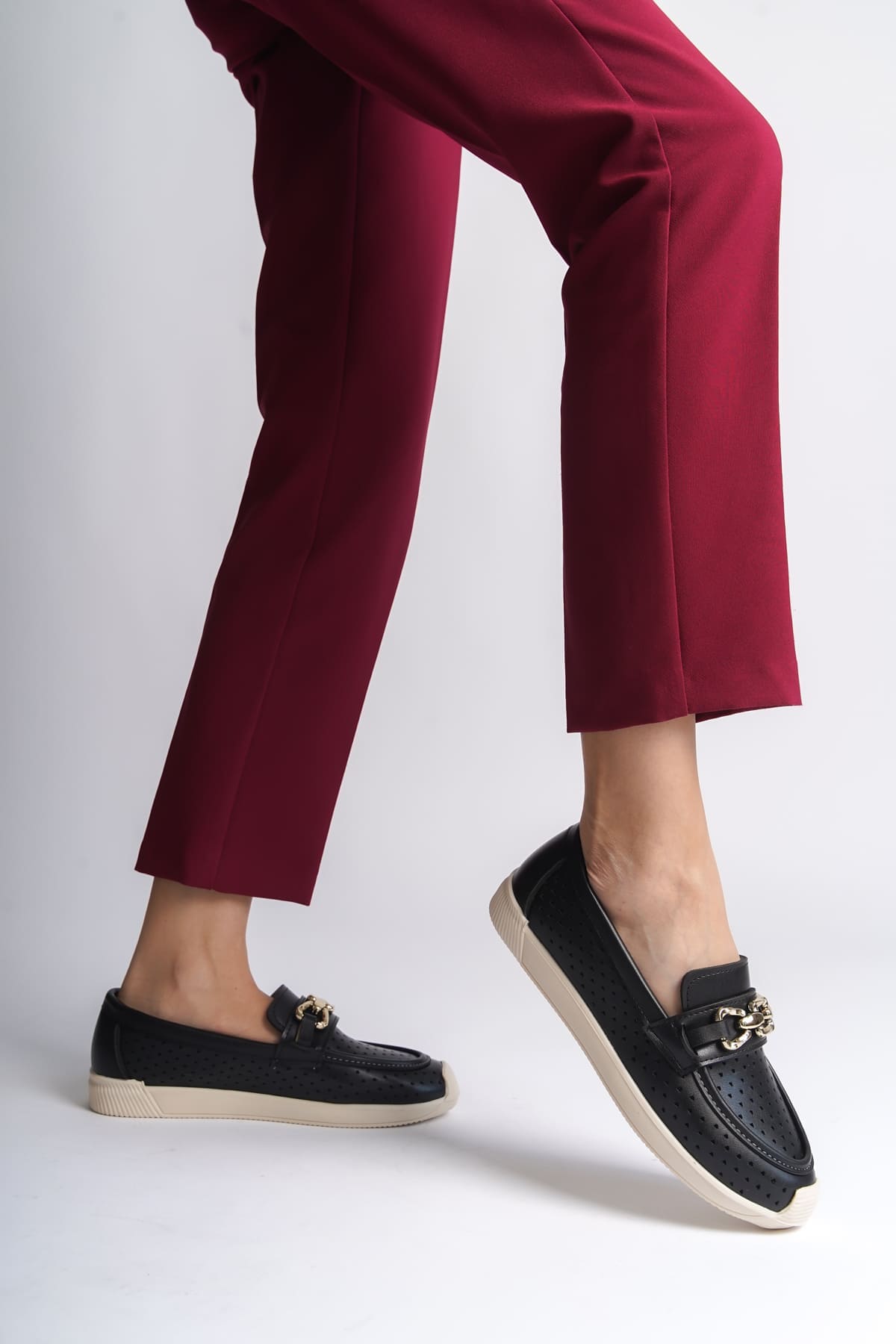 LAYLA Bağcıksız Ortopedik Rahat Taban Kalp Desenli Kadın Babet Ayakkabı CKT - Siyah - 38 Resim 2