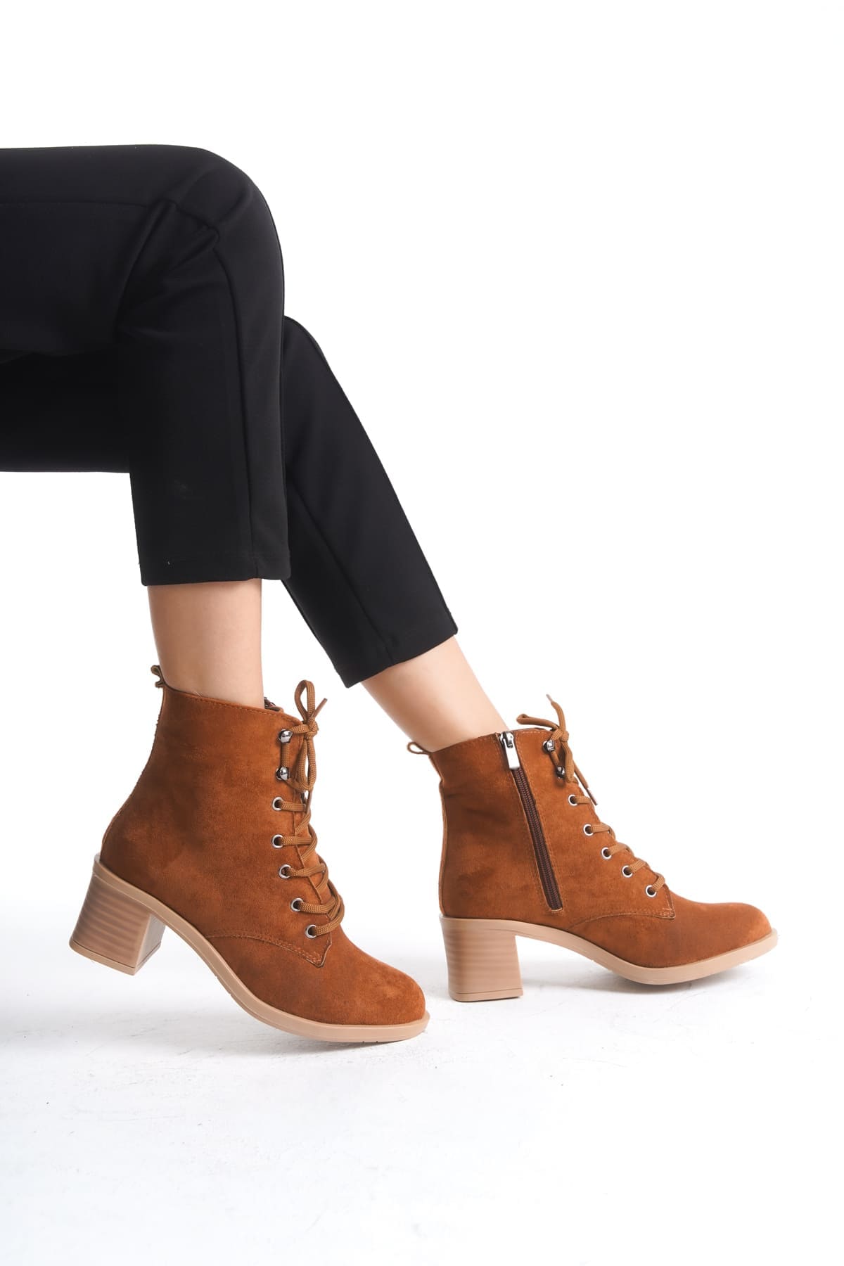 LENA Bağcıklı Fermuarlı Ortopedik Taban Topuklu Süet Kadın Bot STT - Taba - 37 Resim 2
