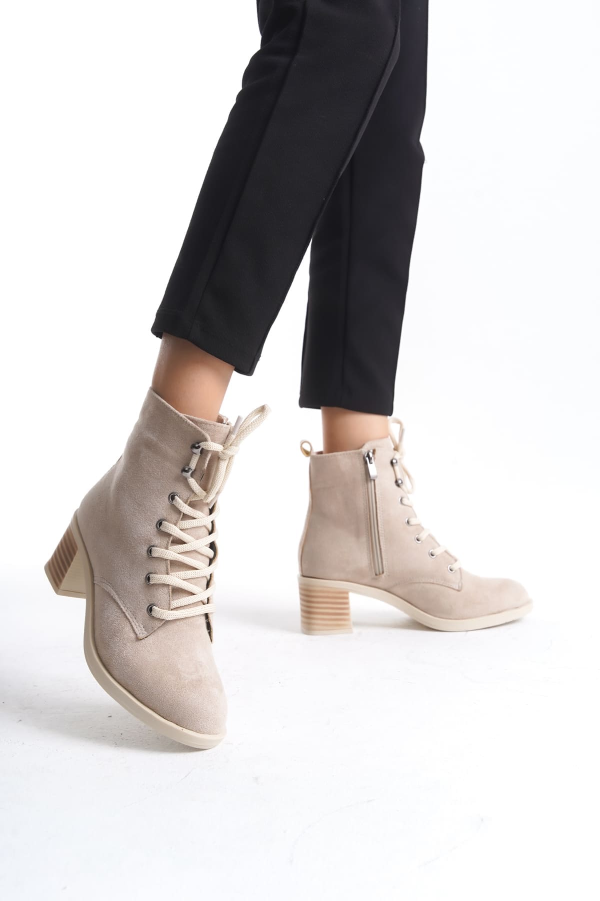 LENA Bağcıklı Fermuarlı Ortopedik Taban Topuklu Süet Kadın Bot  STT - Ten - 37
