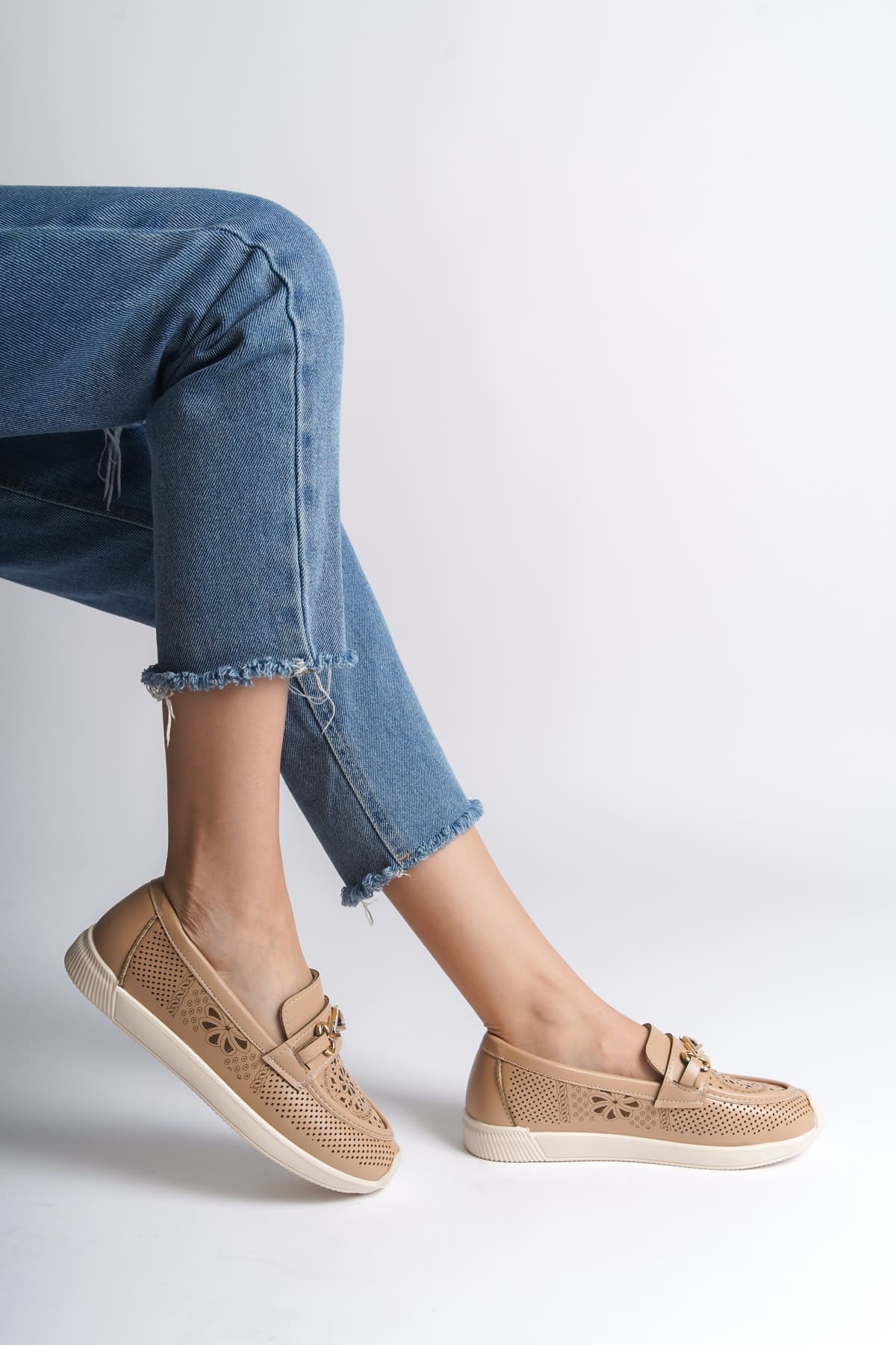 LILY Bağcıksız Ortopedik Rahat Taban Çiçek Desenli Kadın Babet Ayakkabı  CKT - Ten - 37 Resim 2