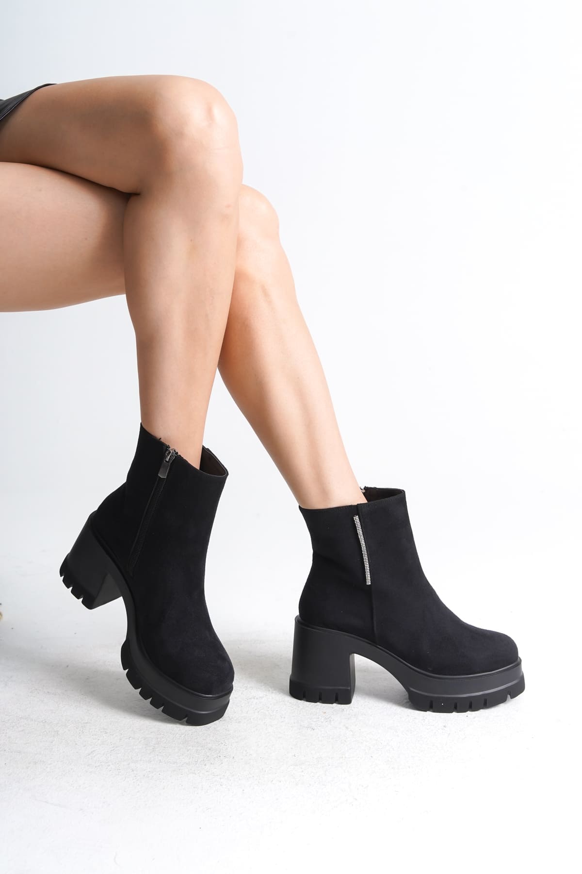 LISSE Fermuarlı Ortopedik Taban Kalın Topuklu Süet Kadın Bot SST - Siyah - 39 Resim 2