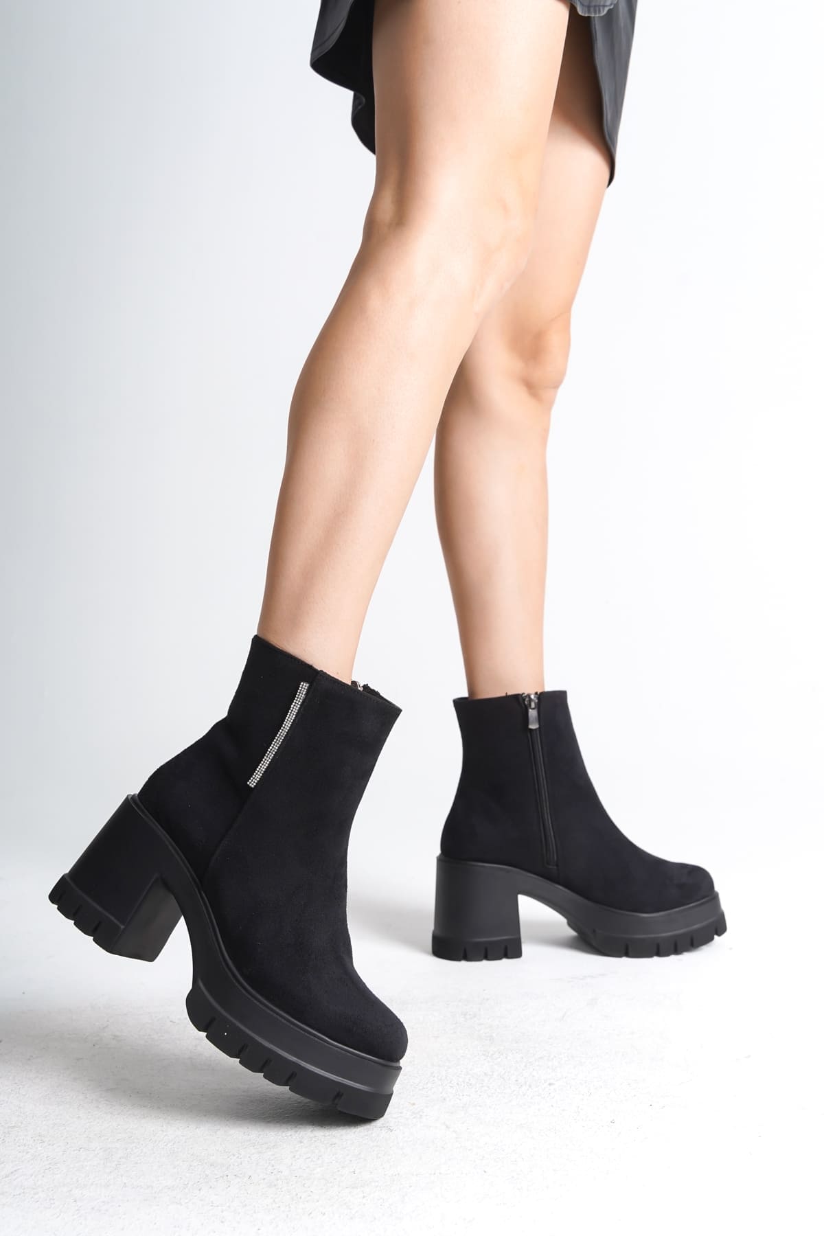 LISSE Fermuarlı Ortopedik Taban Kalın Topuklu Süet Kadın Bot SST - Siyah - 39 Resim 3