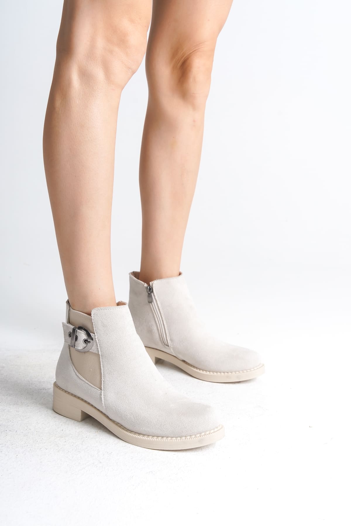 LUNA Fermuarlı Lastikli Ortopedik Taban Topuklu Süet Kadın Bot SKT - Krem - 38