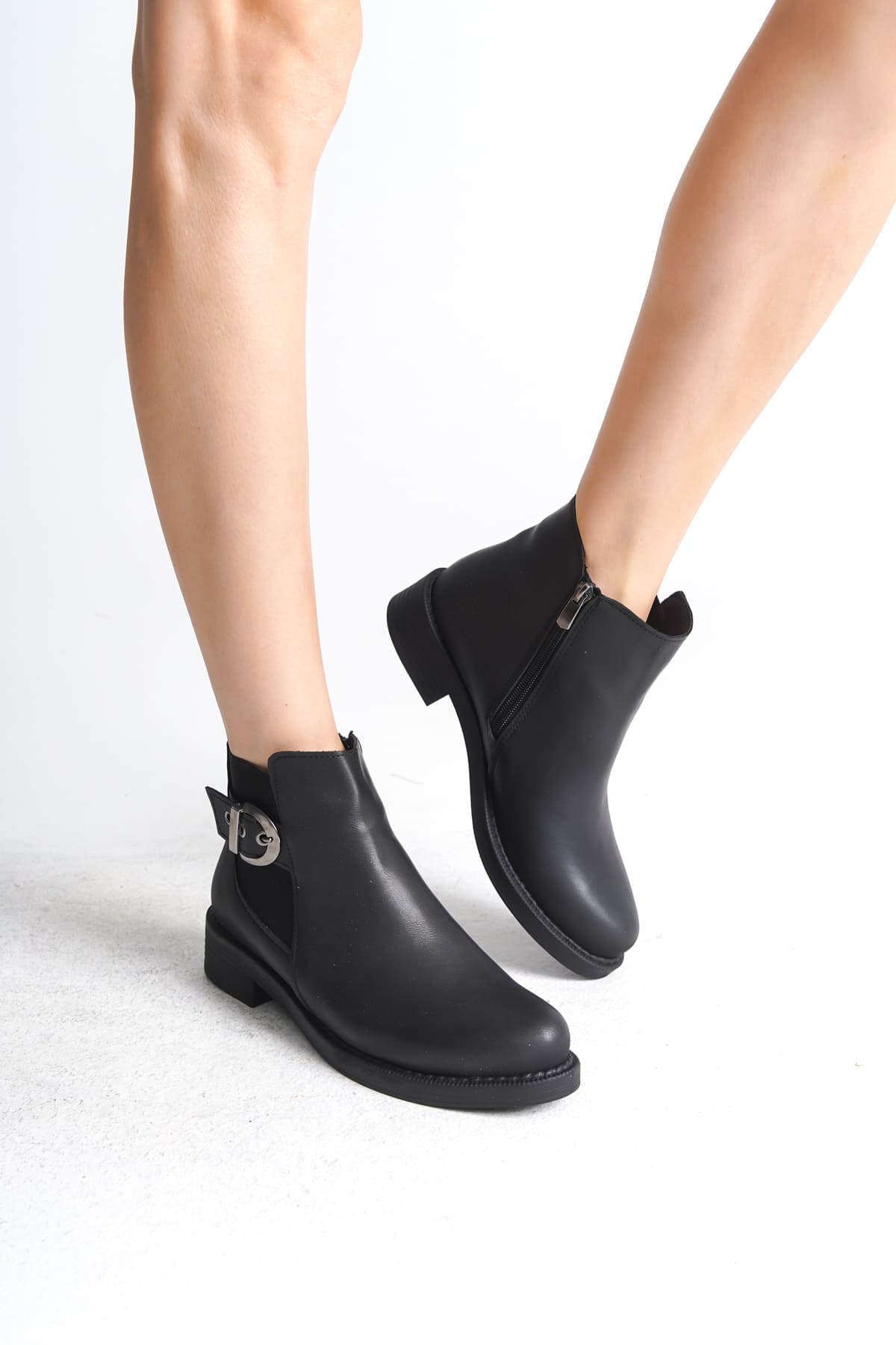 LUNA Zippered Rubber Orthopedic Sole BalledWomen Bot CST - Black