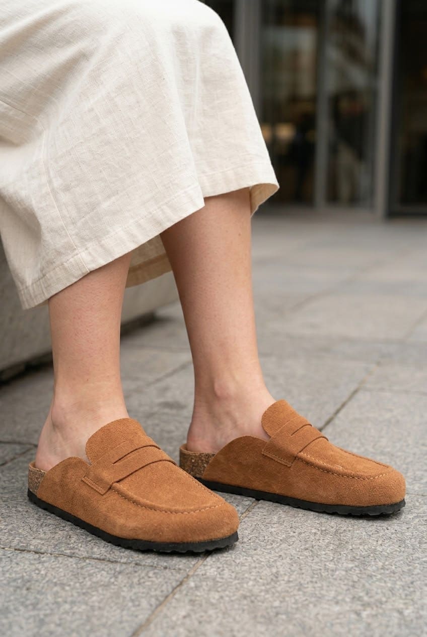 LUVRA Bağcıksız Hakiki Süet Deri Kadın Günlük Mantar Taban Loafer Klasik Ayakkabı HDMT - Taba - 36