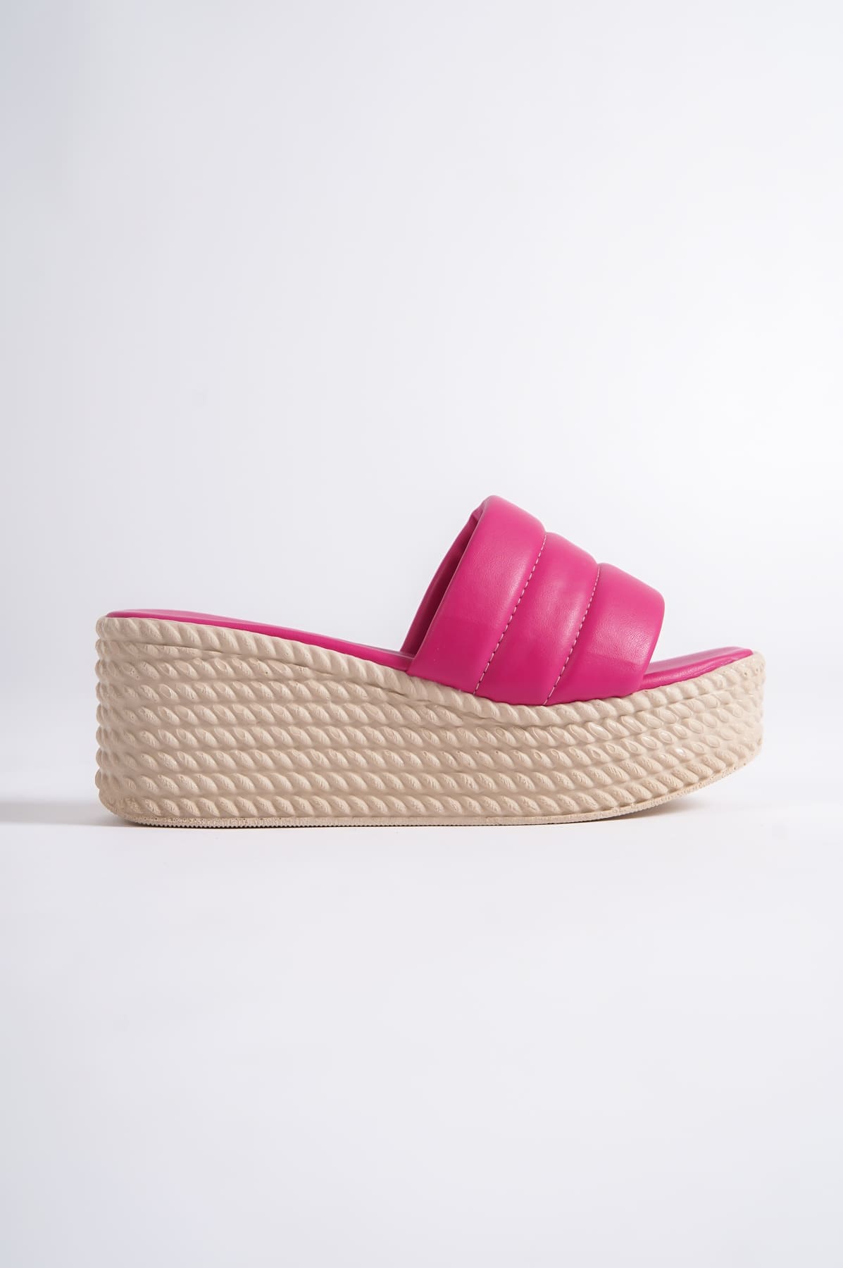 REINA Fuşya Dolgu Topuklu Ortopedik Hasır Görünümlü Kadın Terlik