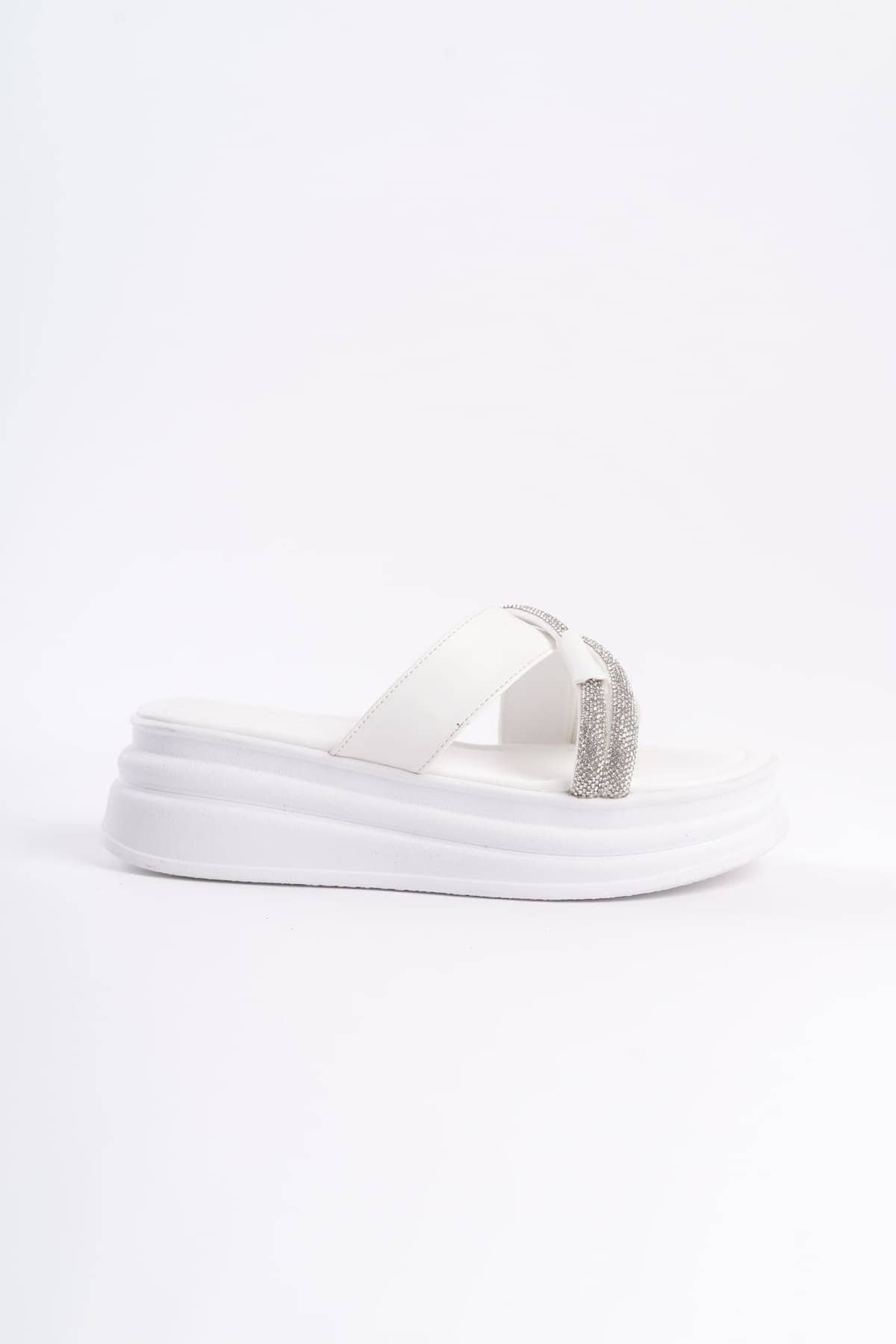 RUBY Düz Topuklu Taşlı Beyaz Kadın Terlik | Ortopedik Taban