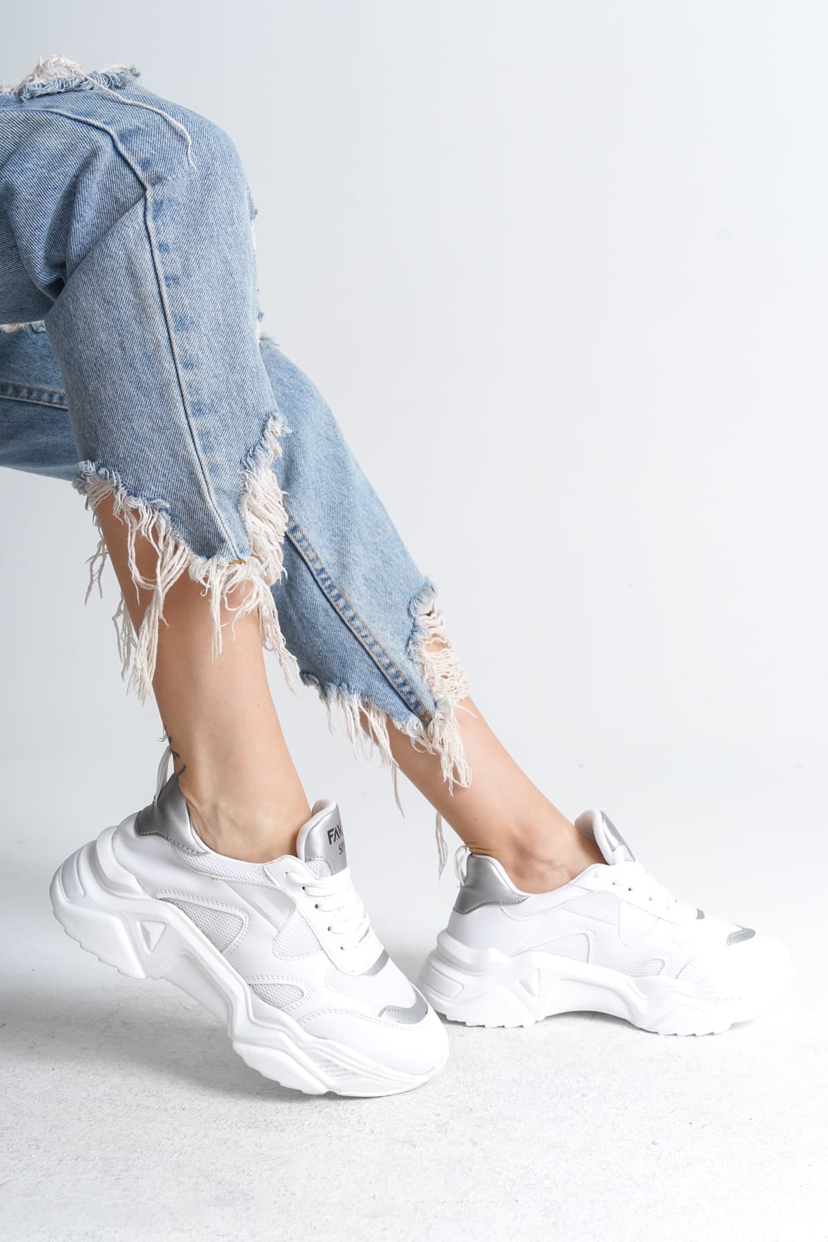 TOKYO Bağcıklı Ortopedik Taban Triko Detaylı Kadın Spor Ayakkabı TBT - Beyaz/Gri - 39 Resim 3