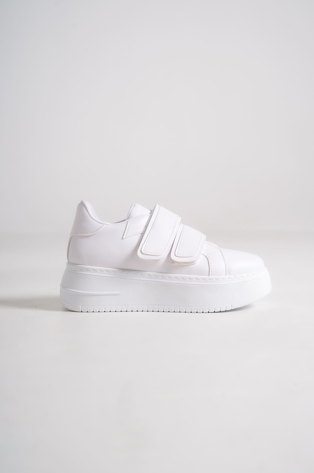 VALENCIA Bağcıksız Ortopedik Beyaz Kadın Sneaker Ayakkabı