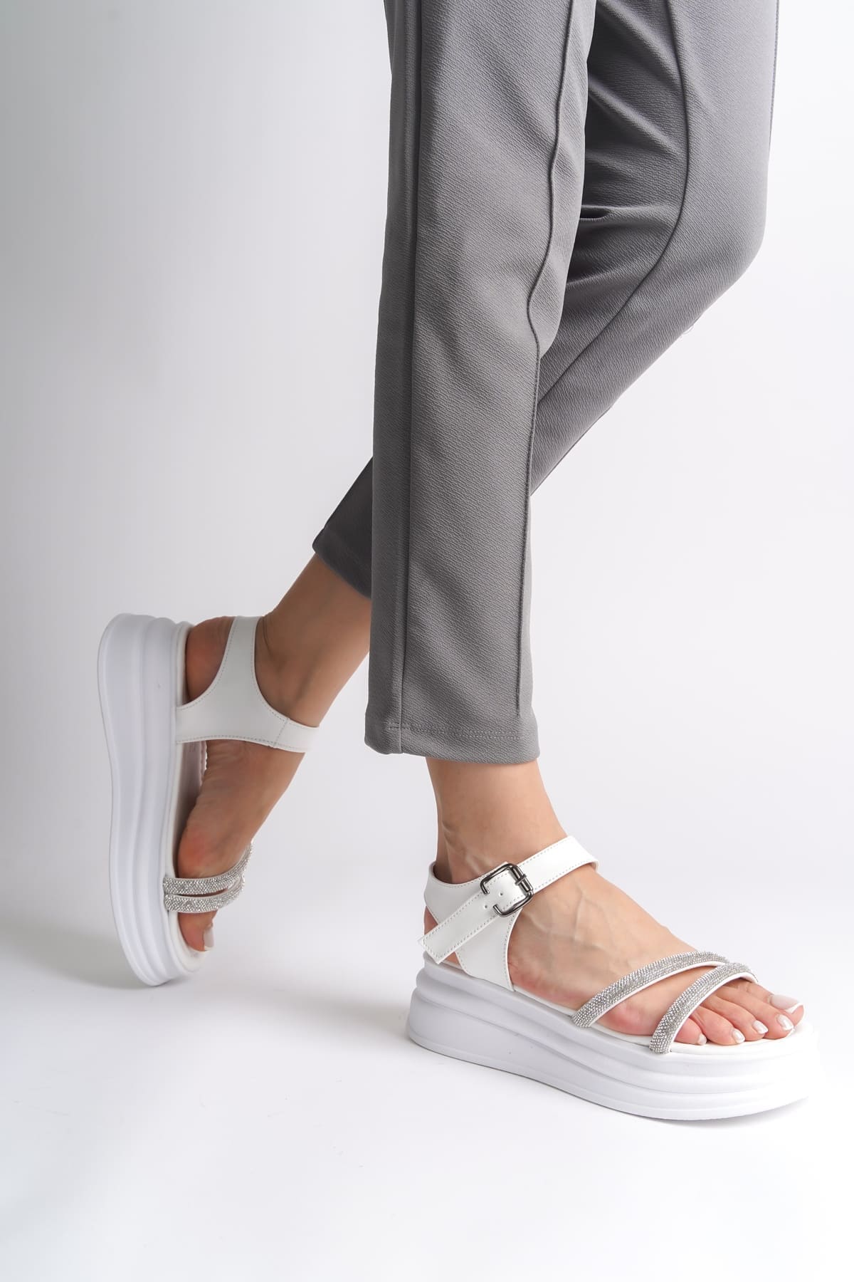 ZLOHE Stone Striped Orthopedic Base Women Sandalet CBT - White